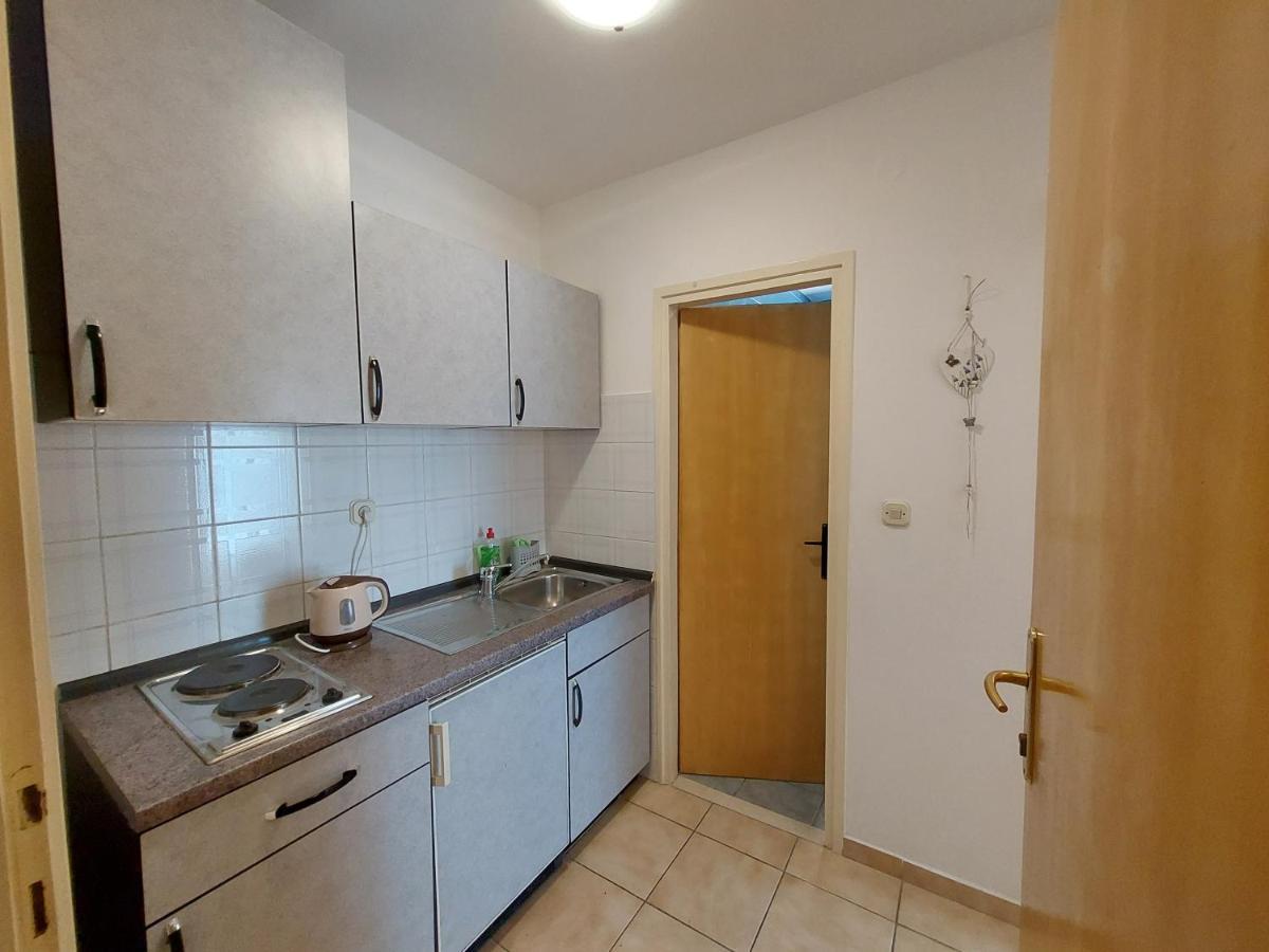 Apartmani Rahela Vodice Exterior photo