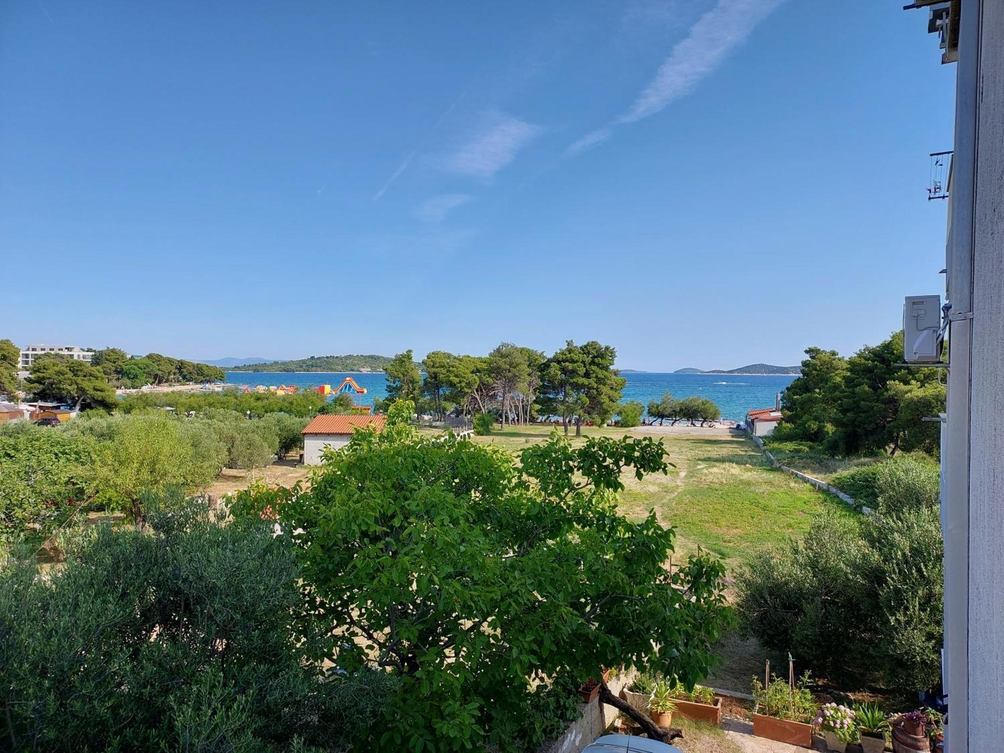 Apartmani Rahela Vodice Exterior photo